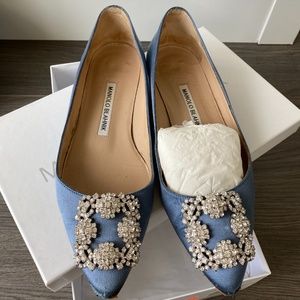 Manolo Blahnik Hangisi Flats